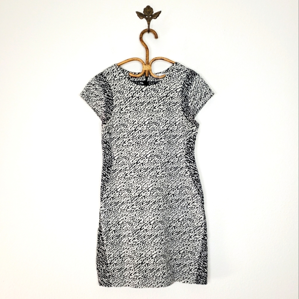 DVF Pele Sheath Dress Snake Wave Jacquard Size 12